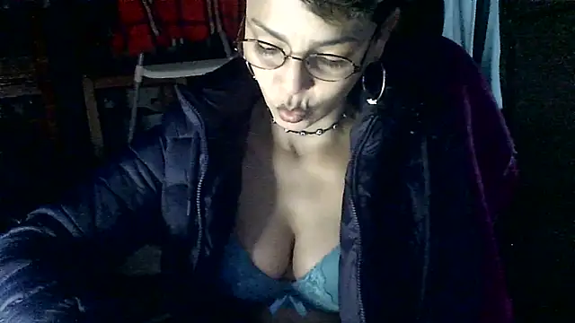 Snapshot of Lulypsicologasexual chatting on 06.18.26 Lulypsicologasexual online show from 06.18.26