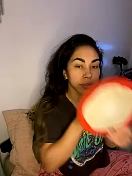 Snapshot of jessens144 chatting on 10.09.25 jessens144 online show from 10.09.25