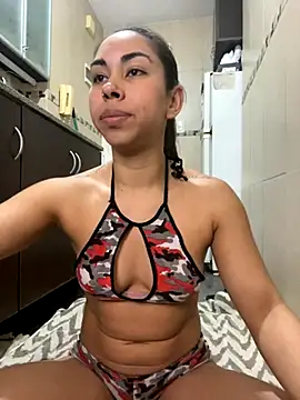 Snapshot of jessens144 chatting on 11.19.25 jessens144 online show from 11.19.25