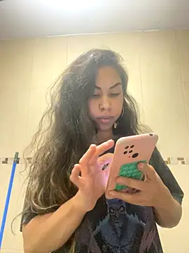 Snapshot of jessens144 chatting on 12.02.25 jessens144 online show from 12.02.25