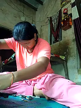 Snapshot of heena3355 chatting on 09.09.25 heena3355 online show from 09.09.25