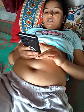 Snapshot of heena3355 chatting on 10.28.25 heena3355 online show from 10.28.25