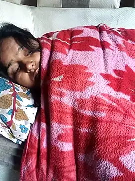 Snapshot of heena3355 chatting on 11.30.25 heena3355 online show from 11.30.25