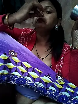 Snapshot of heena3355 chatting on 12.15.25 heena3355 online show from 12.15.25