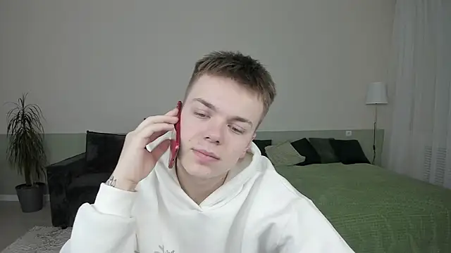 Mallfoyy online show from 05.11.26