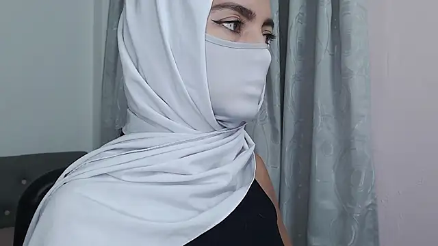 jade nassar online show from 11.24.25