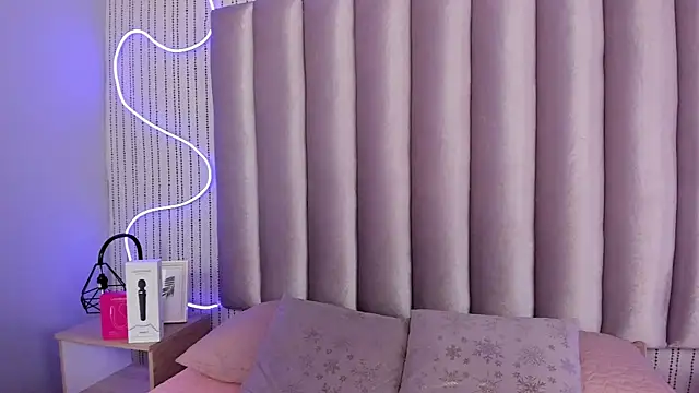 SamanthaPeachss online show from 01.08.26