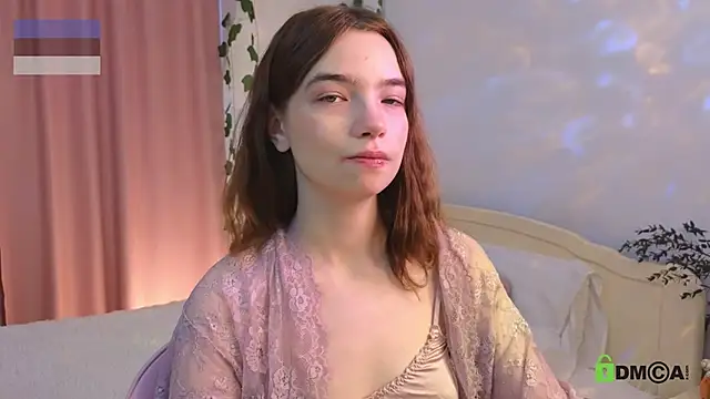 Snapshot of Evi_Brook chatting on 11.12.25 Evi Brook online show from 11.12.25