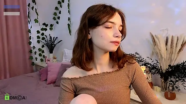 Snapshot of Evi_Brook chatting on 11.28.25 Evi Brook online show from 11.28.25