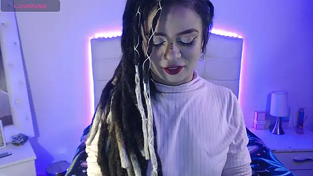 elapetitie online show from 11.28.25