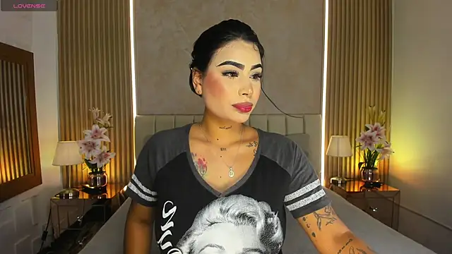 MaddyGray  online show from 05.13.26