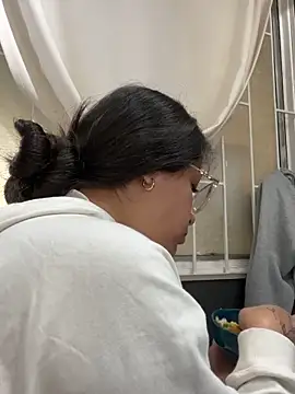 Alyha Cortes online show from 11.20.25