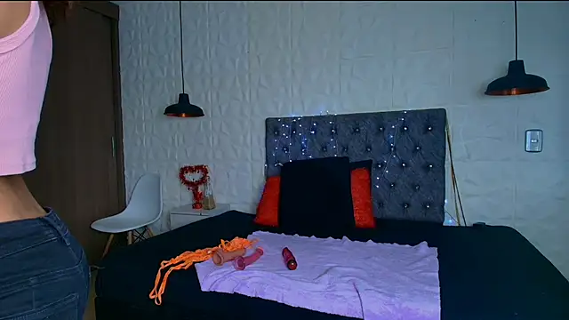 Snapshot of karol_dl chatting on 11.23.25 karol dl online show from 11.23.25