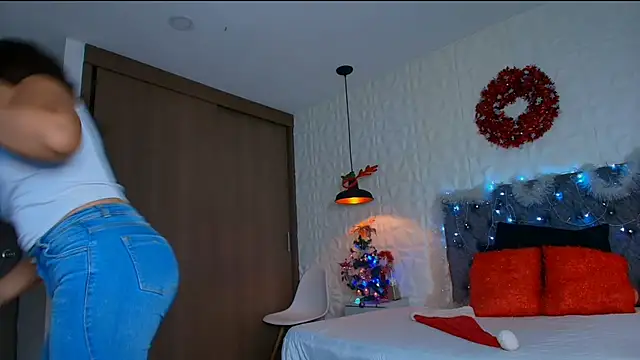 Snapshot of karol_dl chatting on 12.01.25 karol dl online show from 12.01.25