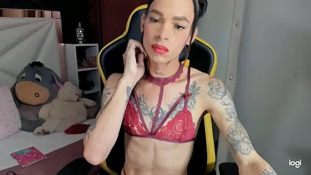 sara slut21 online show from 12.31.24