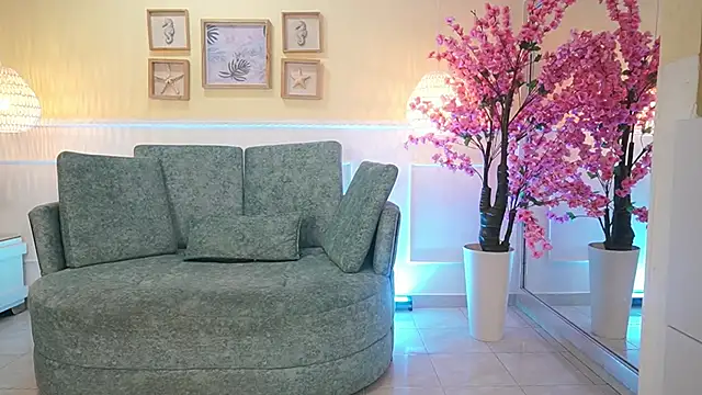 LoonaNyx online show from 09.16.25