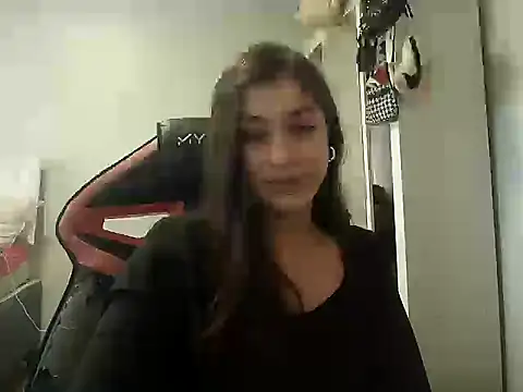 Becca B online show from 11.22.25