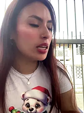 Snapshot of Adarha_Ramirez chatting on 12.14.25 Adarha Ramirez online show from 12.14.25