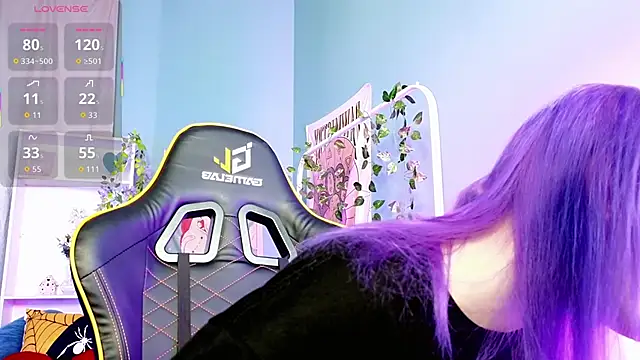 Snapshot of Kiara_Dream chatting on 11.05.25 Kiara Dream online show from 11.05.25