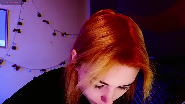 Snapshot of Kiara_Dream chatting on 01.07.26 Kiara Dream online show from 01.07.26