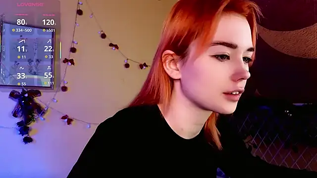 Snapshot of Kiara_Dream chatting on 01.12.26 Kiara Dream online show from 01.12.26