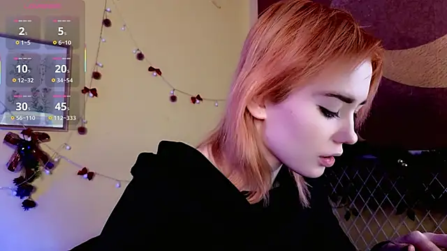 Snapshot of Kiara_Dream chatting on 01.16.26 Kiara Dream online show from 01.16.26