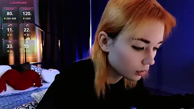 Snapshot of Kiara_Dream chatting on 02.07.26 Kiara Dream online show from 02.07.26