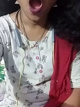 Snapshot of Varsha21 chatting on 09.10.25 Varsha21 online show from 09.10.25