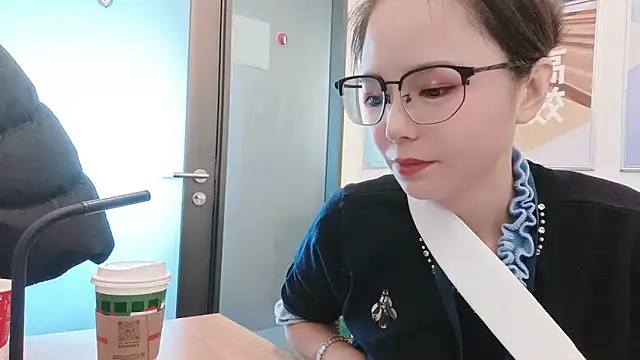 KKMM168 online show from 11.26.25