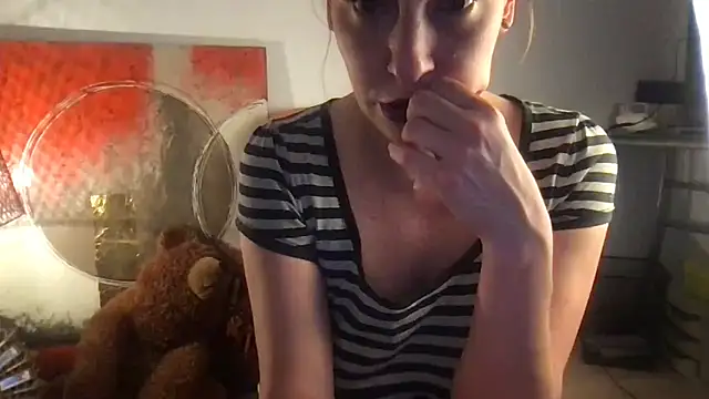 Bembi Trouble online show from 11.16.25