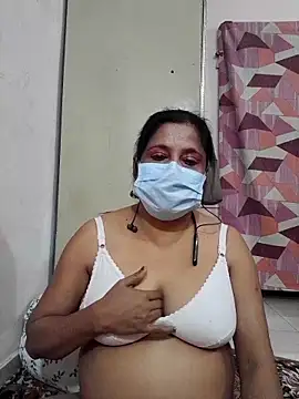 mature mimi online show from 02.02.26