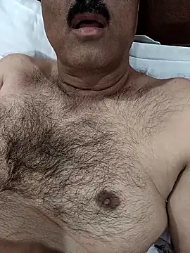 Snapshot of moonflower25 chatting on 12.19.25 moonflower25 online show from 12.19.25