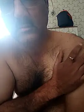 Snapshot of moonflower25 chatting on 01.08.26 moonflower25 online show from 01.08.26