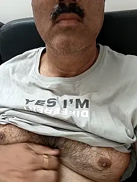 Snapshot of moonflower25 chatting on 02.06.26 moonflower25 online show from 02.06.26