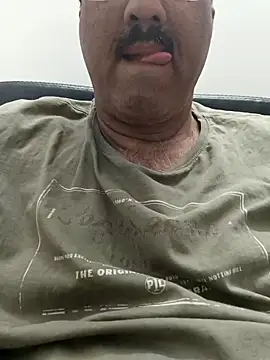 Snapshot of moonflower25 chatting on 02.11.26 moonflower25 online show from 02.11.26