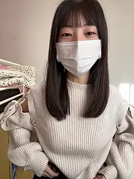 Snapshot of aonyan_7 chatting on 12.18.25 aonyan 7 online show from 12.18.25