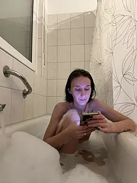 Emilia Mausi online show from 02.19.26