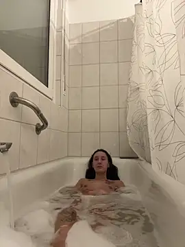 Emilia Mausi online show from 02.20.26