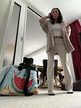 Emilia Mausi online show from 03.26.26