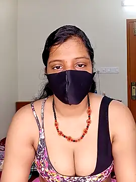 Rose-luckey online show from 09.14.25