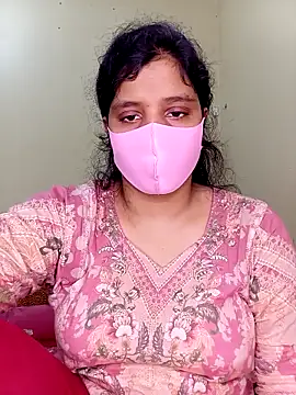 Rose-luckey online show from 04.12.26