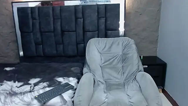 Snapshot of sandyanderson202cl chatting on 09.15.25 sandyanderson202cl online show from 09.15.25