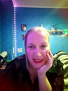 Feelineducentre online show from 11.16.25