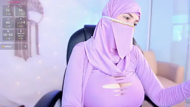 Snapshot of salma_isawwii chatting on 11.01.25 salma isawwii online show from 11.01.25