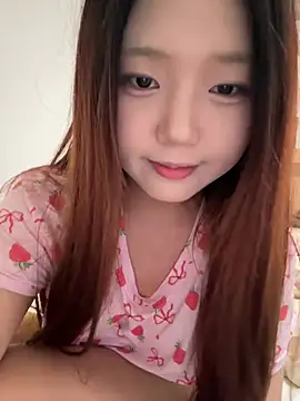 Snapshot of mimi9420 chatting on 05.07.26 mimi9420 online show from 05.07.26