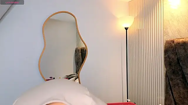 Snapshot of Miagomezx chatting on 02.23.26 Miagomezx online show from 02.23.26