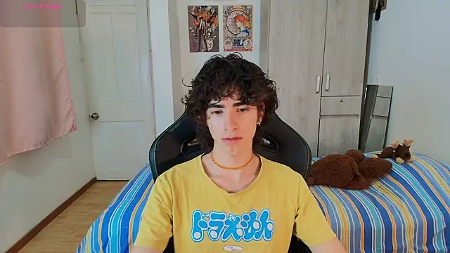 Snapshot of Nude_Boy18 chatting on 01.16.26 Nude Boy18 online show from 01.16.26