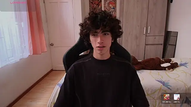 Snapshot of Nude_Boy18 chatting on 01.17.26 Nude Boy18 online show from 01.17.26