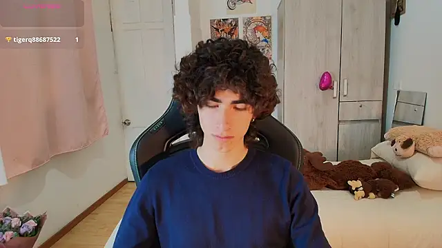 Snapshot of Nude_Boy18 chatting on 02.05.26 Nude Boy18 online show from 02.05.26