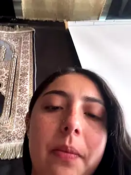 Dulce 1408 online show from 10.15.25